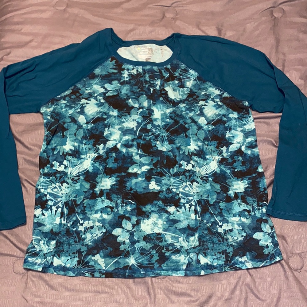 Long sleeve shirt